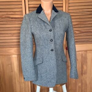 Women's Gray Herringbone Blazer with Navy Collar
